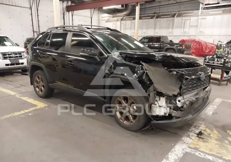 2023 Toyota RAV4 фото