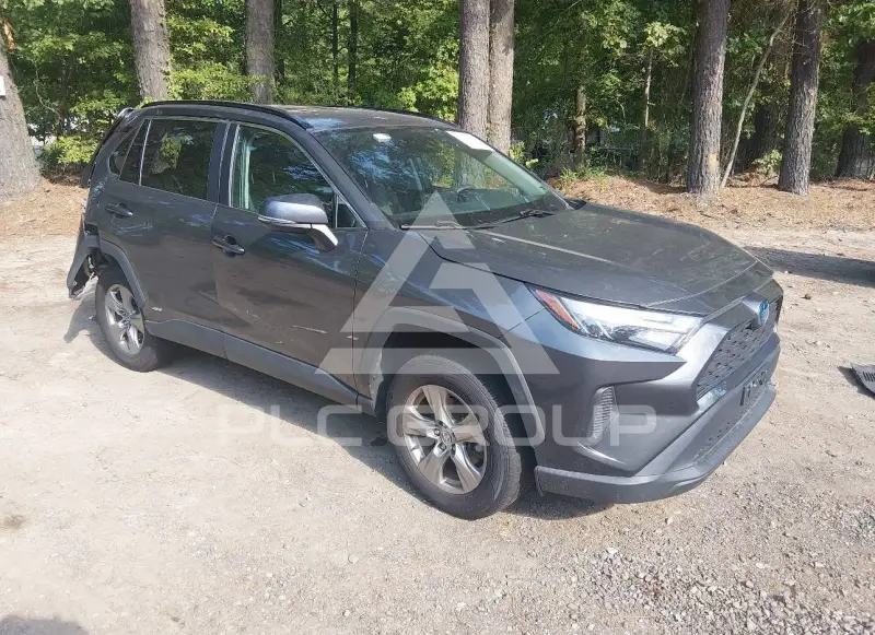 2023 Toyota RAV4 фото