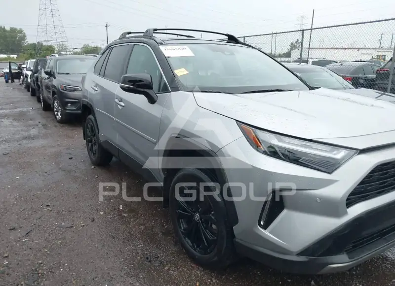 2023 Toyota RAV4 фото