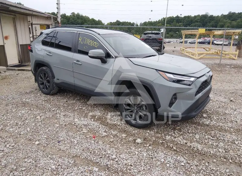 2023 Toyota RAV4 фото