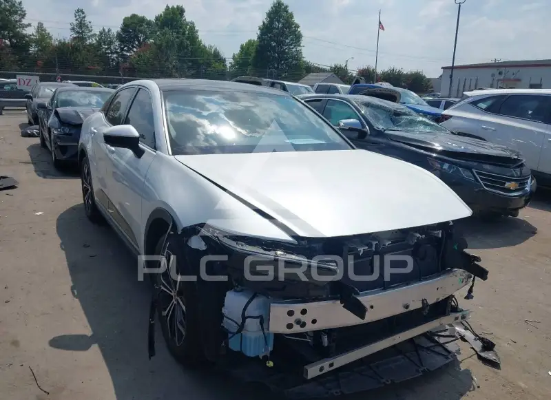 2023 Toyota Crown фото