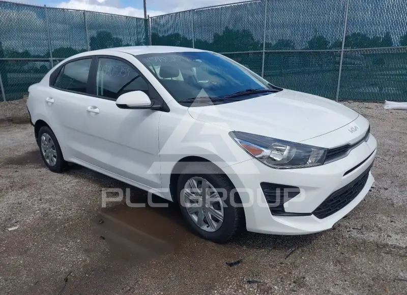 2023 KIA Rio фото