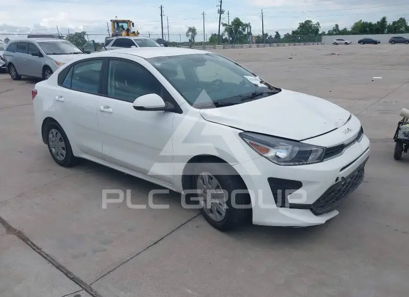 2023 KIA Rio фото