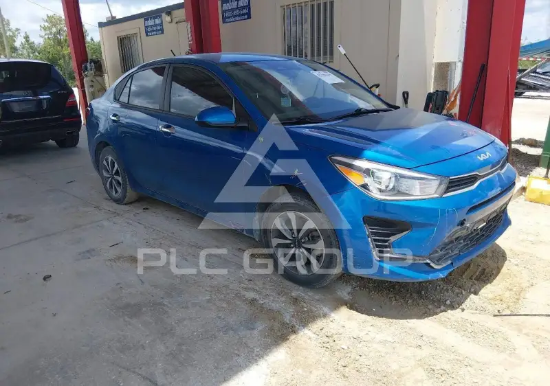 2023 KIA Rio фото