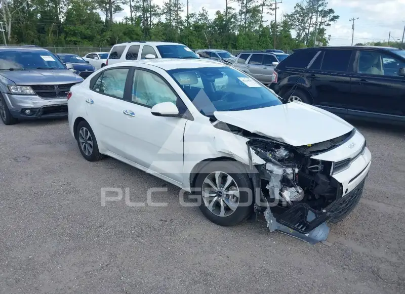 2023 KIA Rio фото