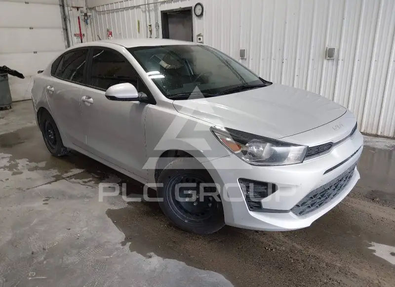 2023 KIA Rio фото
