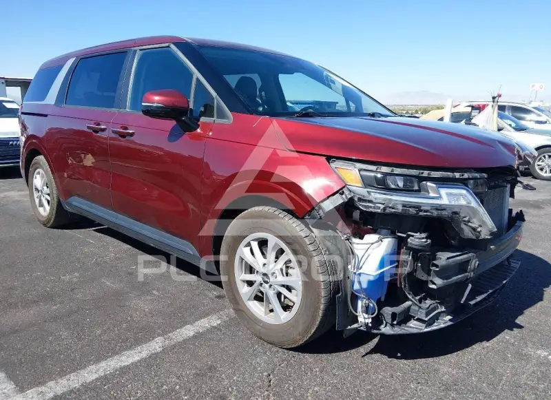 2023 KIA Carnival photo