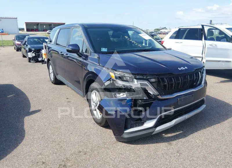 2023 KIA Carnival фото