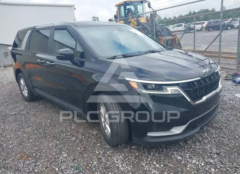 2023 KIA Carnival photo