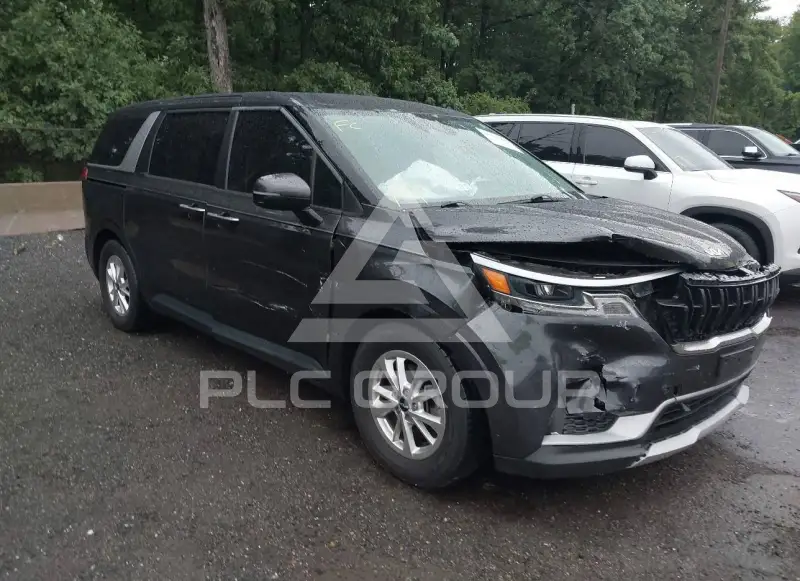 2023 KIA Carnival photo