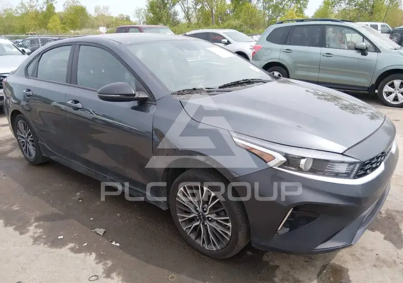 2023 KIA Forte photo