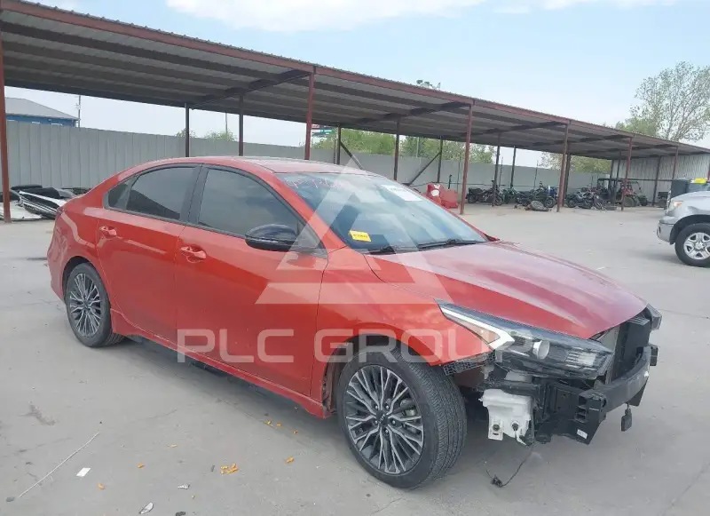 2023 KIA Forte фото