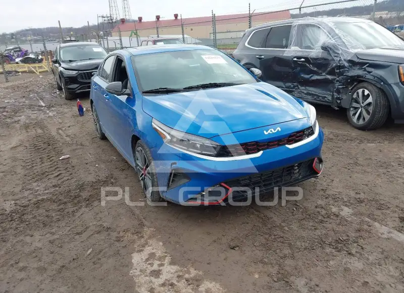 2023 KIA Forte photo