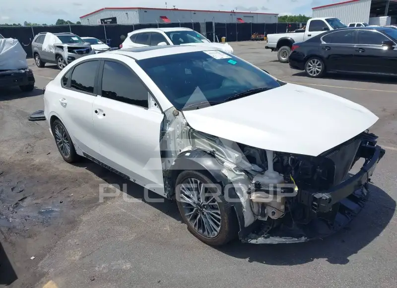 2023 KIA Forte photo