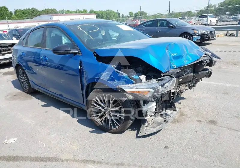 2023 KIA Forte photo
