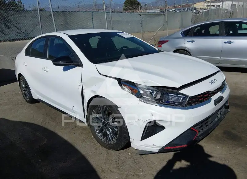2023 KIA Forte photo