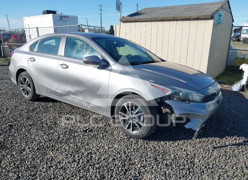 2023 KIA Forte фото