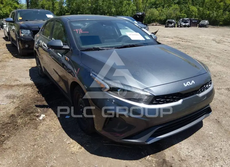 2023 KIA Forte photo