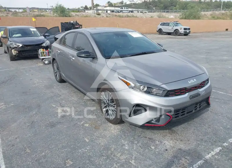 2023 KIA Forte photo