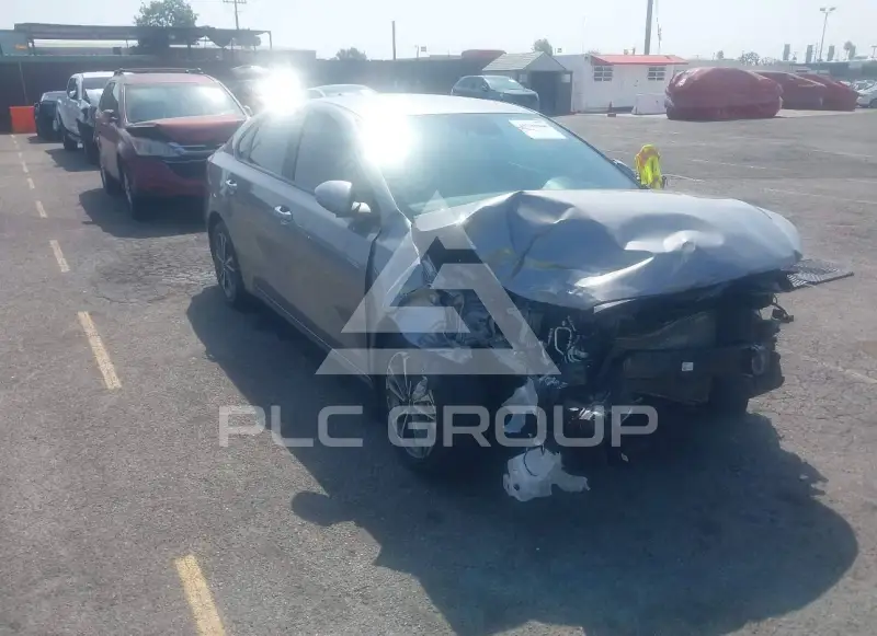 2023 KIA Forte photo