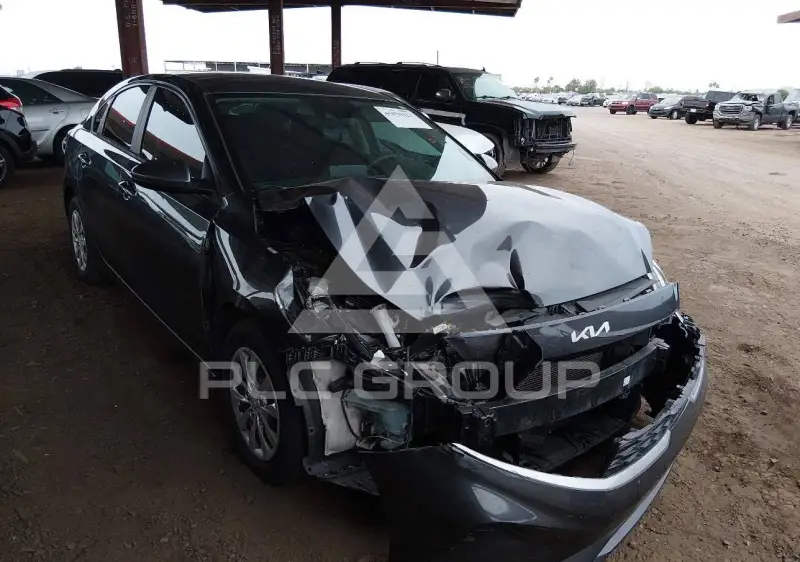 2023 KIA Forte фото