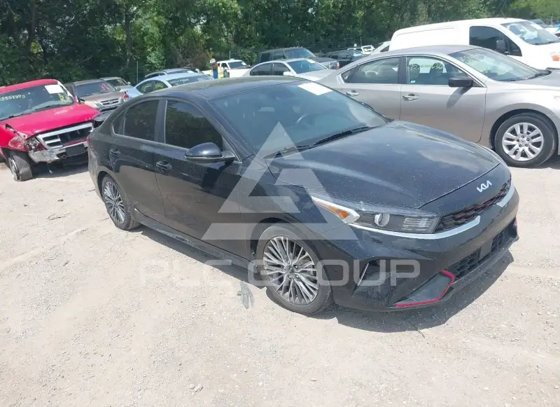 2023 KIA Forte photo