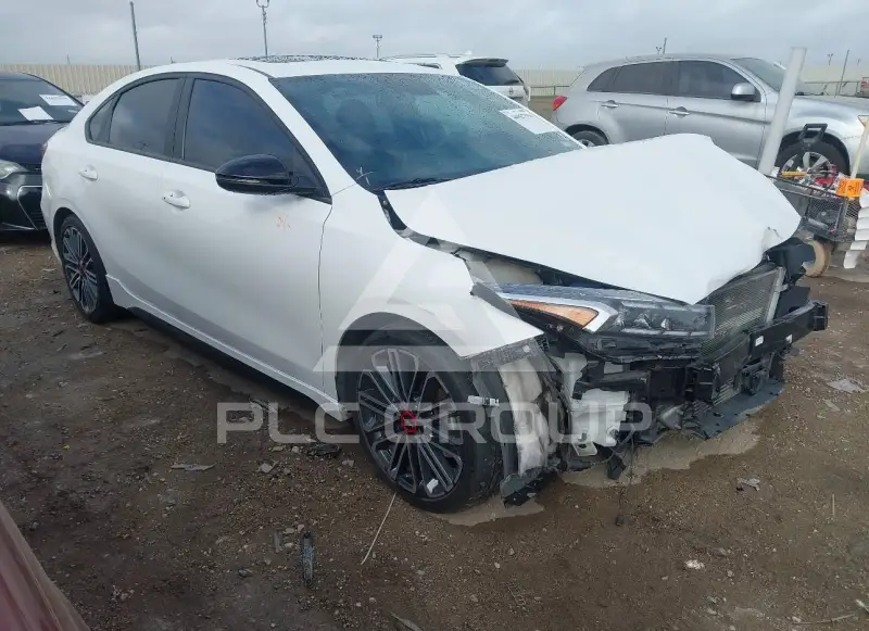 2023 KIA Forte photo
