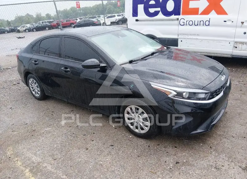 2023 KIA Forte photo