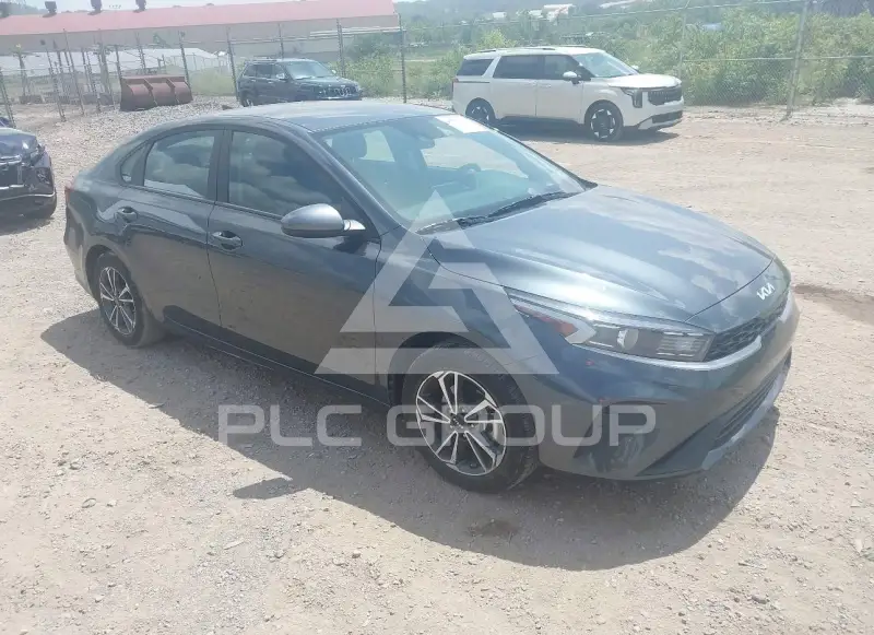 2023 KIA Forte фото