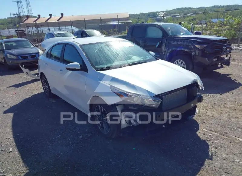 2023 KIA Forte фото
