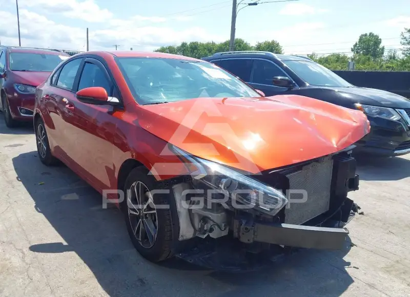2023 KIA Forte фото