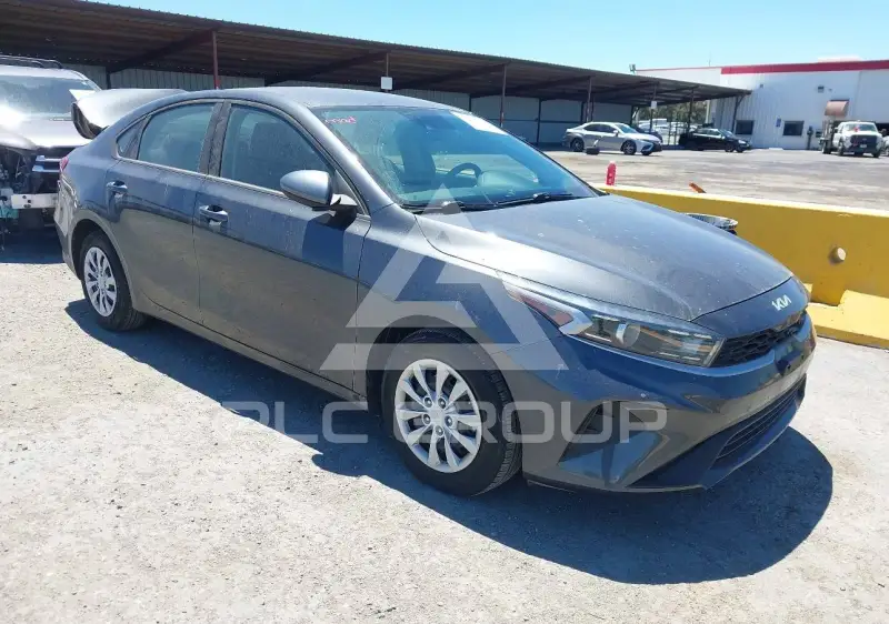 2023 KIA Forte фото