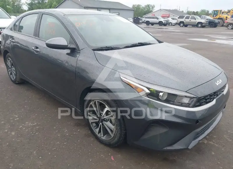 2023 KIA Forte photo
