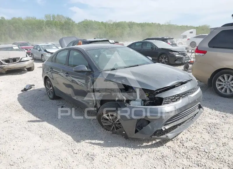 2023 KIA Forte фото