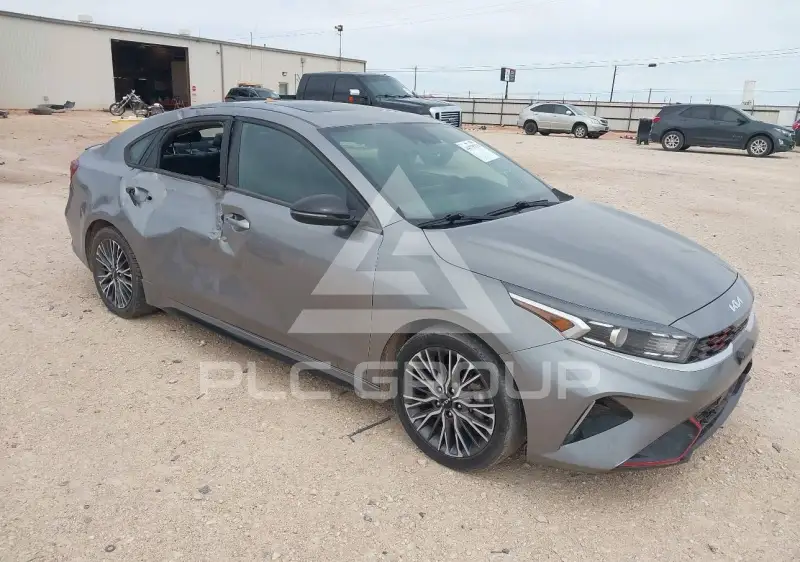 2023 KIA Forte фото