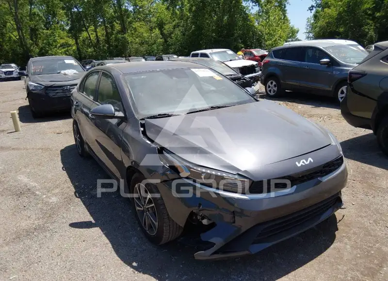 2023 KIA Forte фото