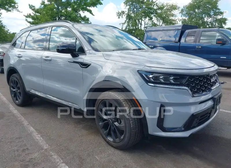 2023 KIA Sorento photo