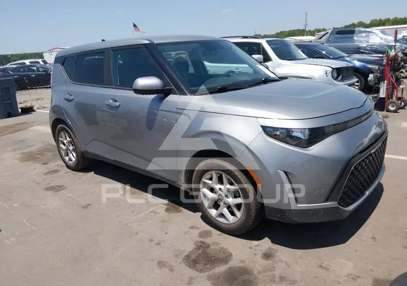 2023 KIA Soul фото