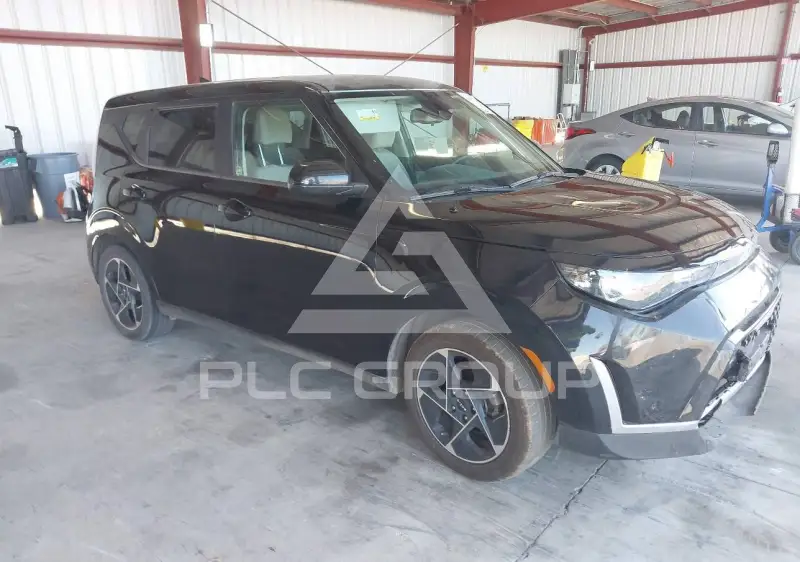 2023 KIA Soul фото