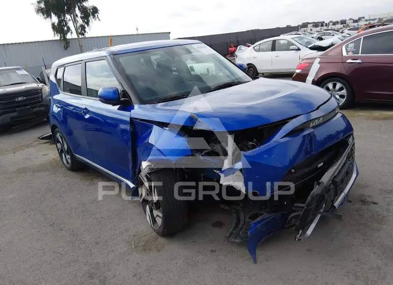 2023 KIA Soul фото