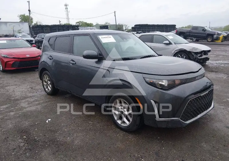 2023 KIA Soul фото