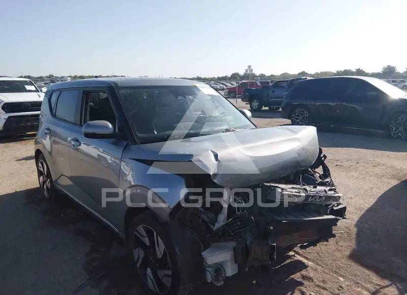 2023 KIA Soul photo