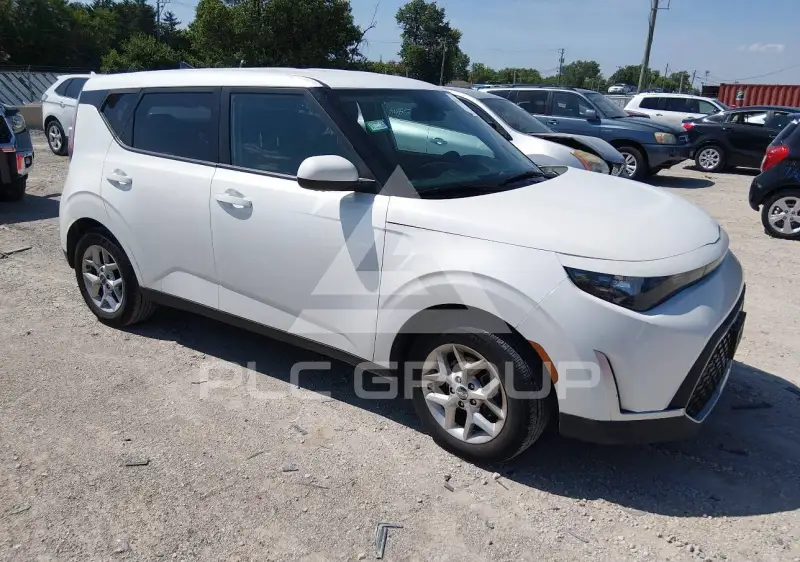 2023 KIA Soul фото