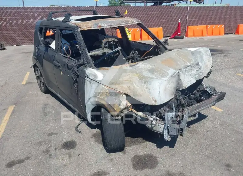2023 KIA Soul фото