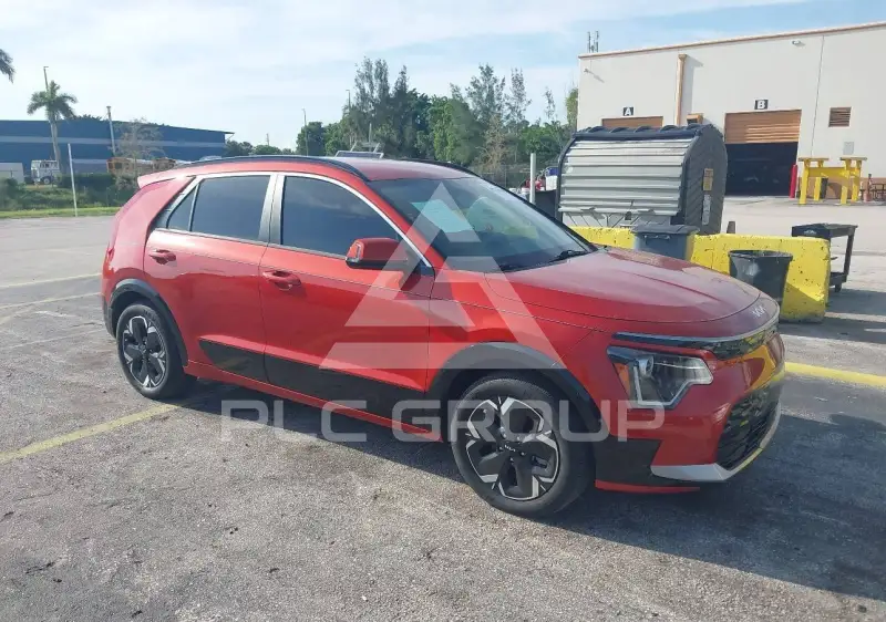 2023 KIA Niro фото