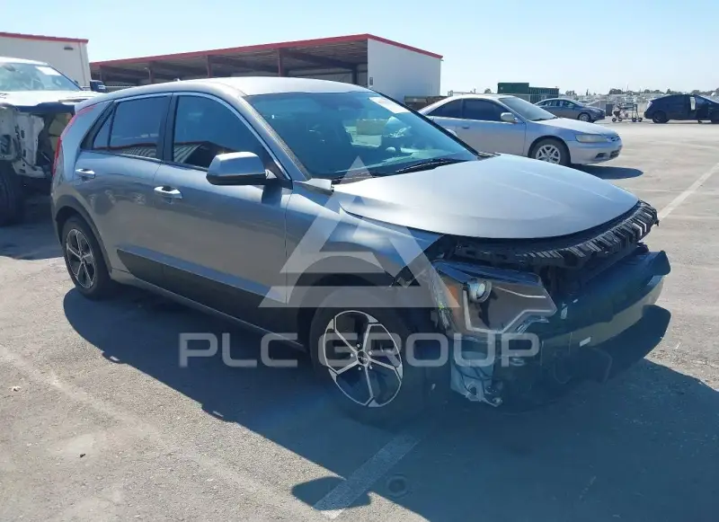 2023 KIA Niro фото
