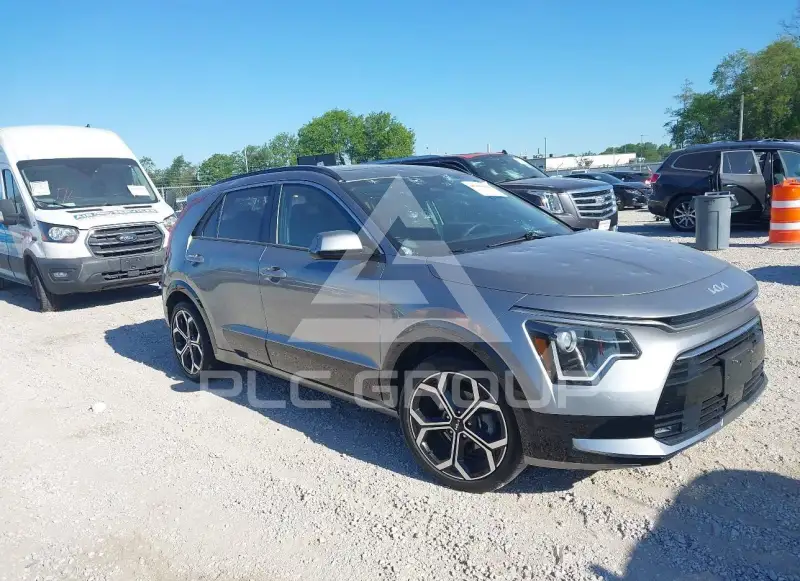 2023 KIA Niro photo