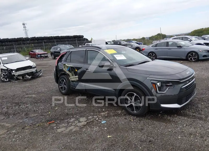 2023 KIA Niro фото