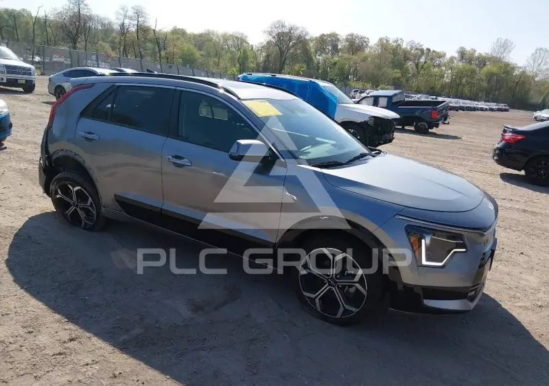 2023 KIA Niro фото