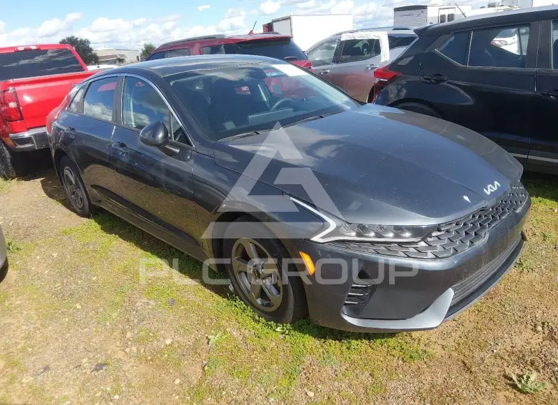 2023 KIA K5 фото
